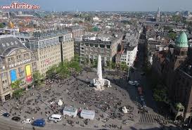PiazzaDam-Amsterdam